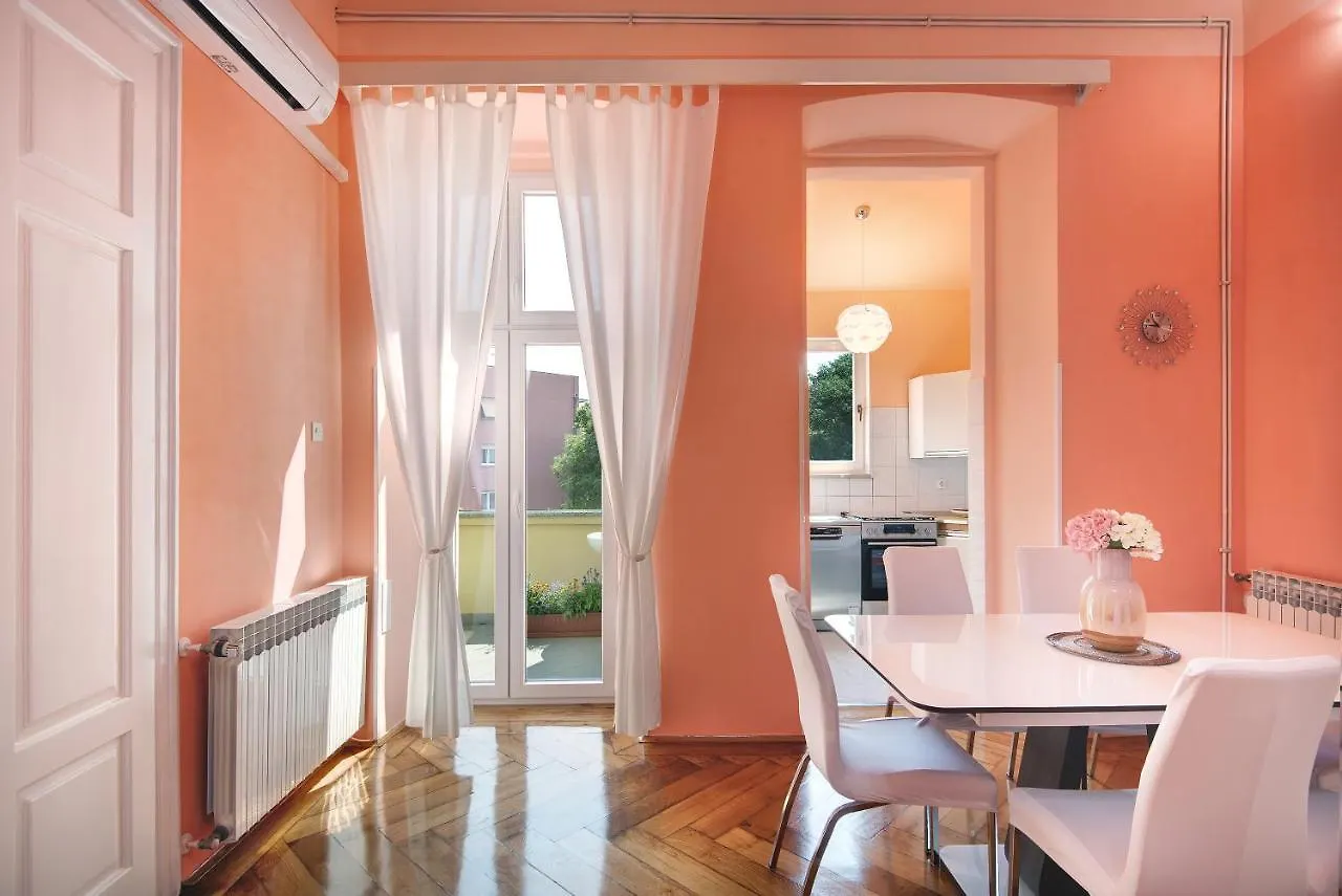 Apartman Aleksandra Pula Apartment