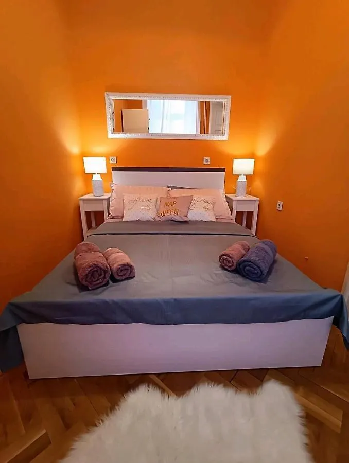 Apartman Aleksandra Pula 0*,